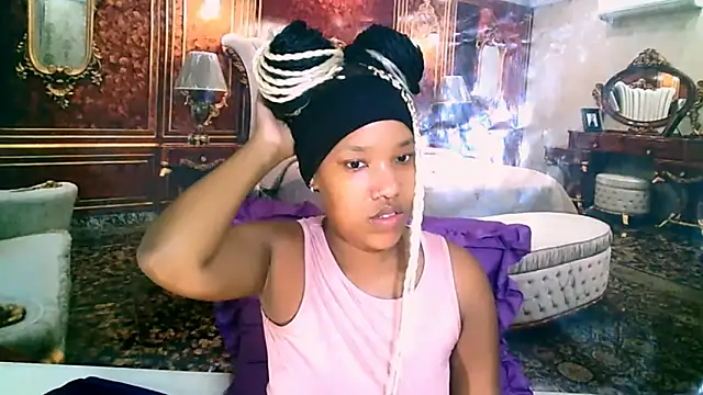 EroticSexyPrada online show from February 3, 2026, 6:22 am