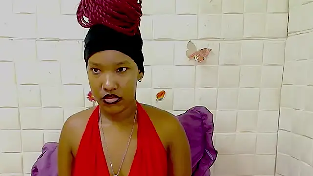 EroticSexyPrada online show from March 18, 2026, 5:14 pm