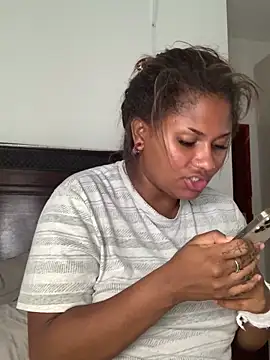 madell online show from April 19, 2026, 6:58 am