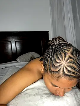 Snapshot of madell chatting on September 19, 2025, 2:59 am madell online show from September 19, 2025, 2:59 am