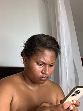 madell online show from February 25, 2026, 6:13 am