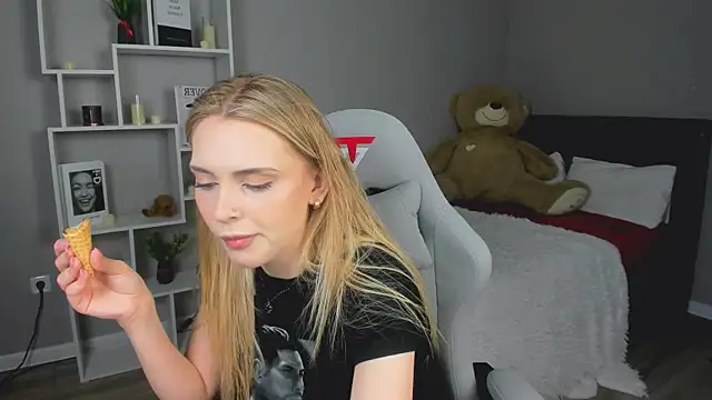 JinxTonks online show from February 11, 2026, 7:14 pm