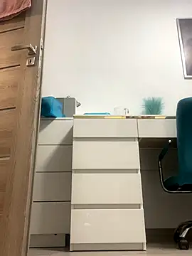 Snapshot of HotLivv69 chatting on September 18, 2025, 7:17 pm HotLivv69 online show from September 18, 2025, 7:17 pm