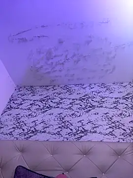 Lili  taylor online show from September 20, 2025, 8:30 am