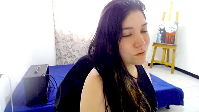 Snapshot of sharonnleon chatting on October 6, 2025, 9:04 pm sharonnleon online show from October 6, 2025, 9:04 pm