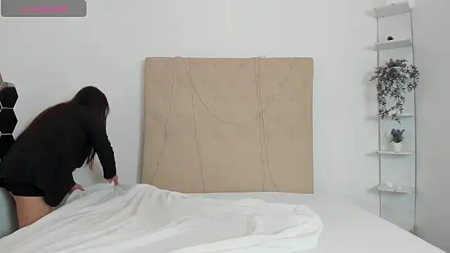 Snapshot of Michelle_Jaramillo chatting on February 11, 2025, 7:27 pm Michelle Jaramillo online show from February 11, 2025, 7:27 pm