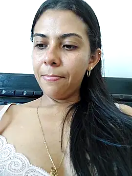 Snapshot of CallMeHeaven chatting on February 17, 2026, 5:54 pm CallMeHeaven online show from February 17, 2026, 5:54 pm