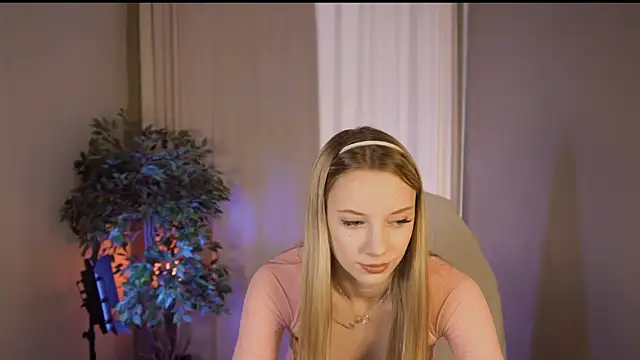 katt  y online show from March 18, 2025, 12:28 pm