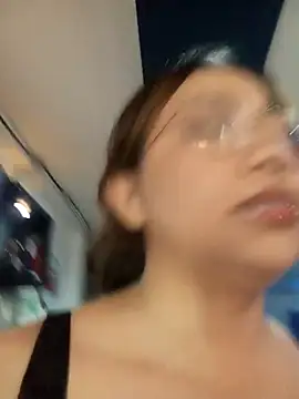 Snapshot of criscrispdv chatting on February 27, 2026, 11:26 pm criscrispdv online show from February 27, 2026, 11:26 pm