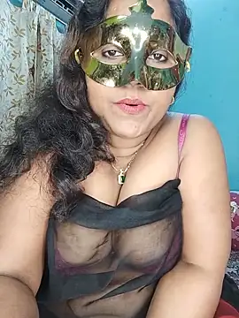 Snapshot of hevensex143 chatting on June 13, 2026, 8:18 pm hevensex143 online show from June 13, 2026, 8:18 pm