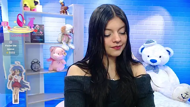 ashley cute77 online show from November 8, 2025, 10:19 am