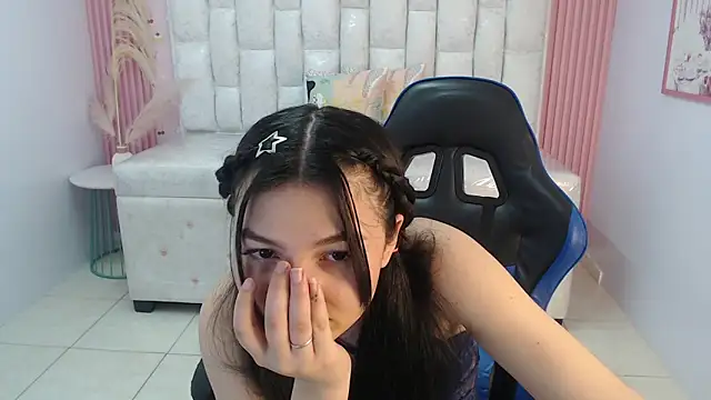 Snapshot of shalon_diaz_s chatting on September 20, 2025, 1:10 am shalon diaz s online show from September 20, 2025, 1:10 am