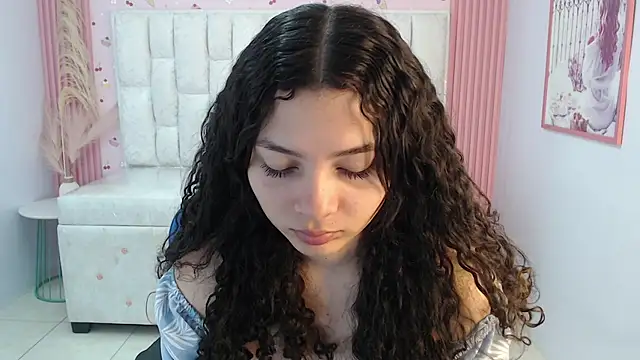 Snapshot of shalon_diaz_s chatting on September 28, 2025, 1:07 pm shalon diaz s online show from September 28, 2025, 1:07 pm