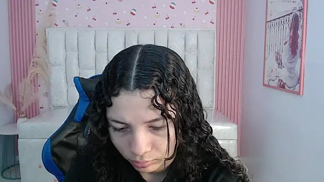 Snapshot of shalon_diaz_s chatting on October 30, 2025, 1:09 pm shalon diaz s online show from October 30, 2025, 1:09 pm