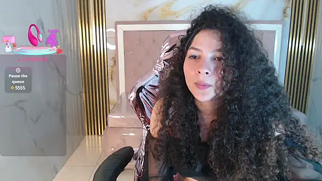 Snapshot of shalon_diaz_s chatting on March 15, 2025, 4:21 pm shalon diaz s online show from March 15, 2025, 4:21 pm