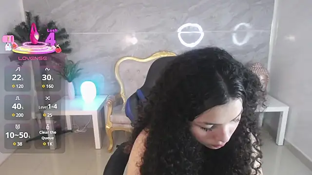 Snapshot of shalon_diaz_s chatting on March 14, 2025, 11:22 pm shalon diaz s online show from March 14, 2025, 11:22 pm