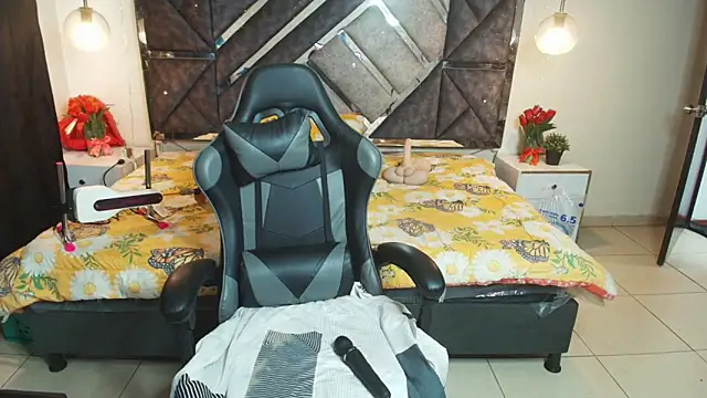 MysticMature online show from March 3, 2026, 5:20 pm