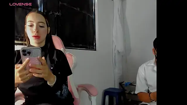 Snapshot of ScarlettKai chatting on June 20, 2026, 1:27 pm ScarlettKai online show from June 20, 2026, 1:27 pm