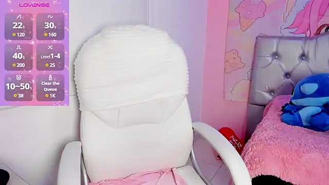 sofia  james online show from February 18, 2025, 12:48 am