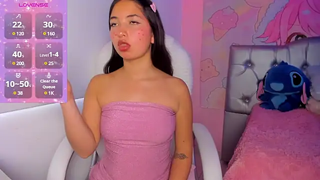 sofia  james online show from February 19, 2025, 7:59 pm