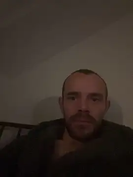 Snapshot of wyattstone chatting on December 20, 2025, 10:34 pm wyattstone online show from December 20, 2025, 10:34 pm