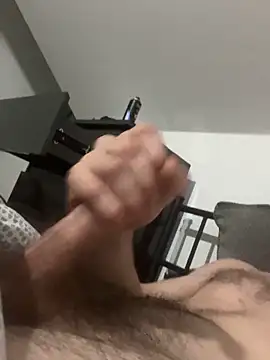 Snapshot of wyattstone chatting on December 3, 2025, 12:23 am wyattstone online show from December 3, 2025, 12:23 am