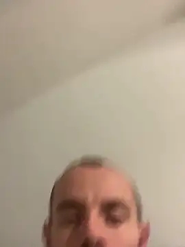 Snapshot of wyattstone chatting on December 22, 2025, 7:47 pm wyattstone online show from December 22, 2025, 7:47 pm