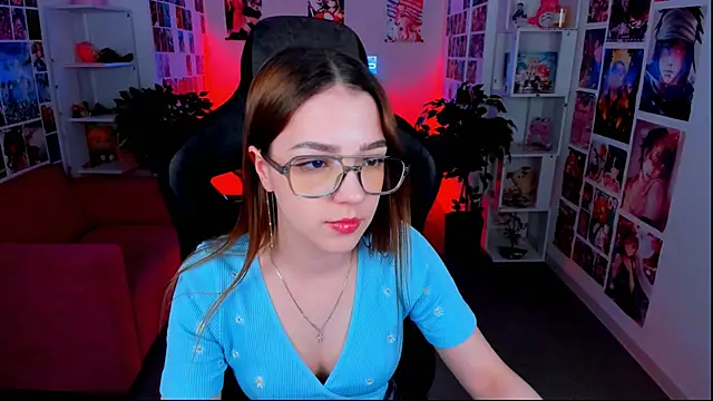 PamBeesly online show from February 5, 2025, 11:44 am