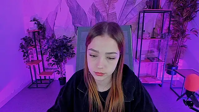 PamBeesly online show from March 23, 2025, 8:15 am