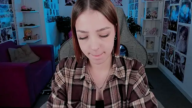 PamBeesly online show from September 23, 2025, 8:54 am