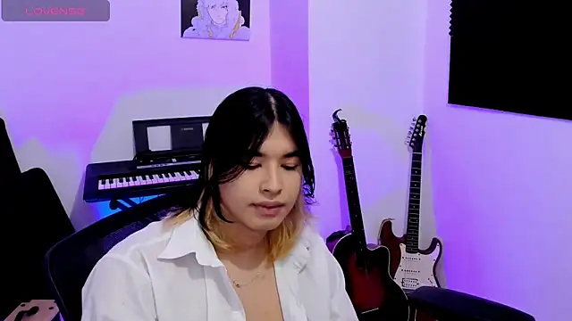 JordiWilld online show from February 4, 2025, 11:59 pm