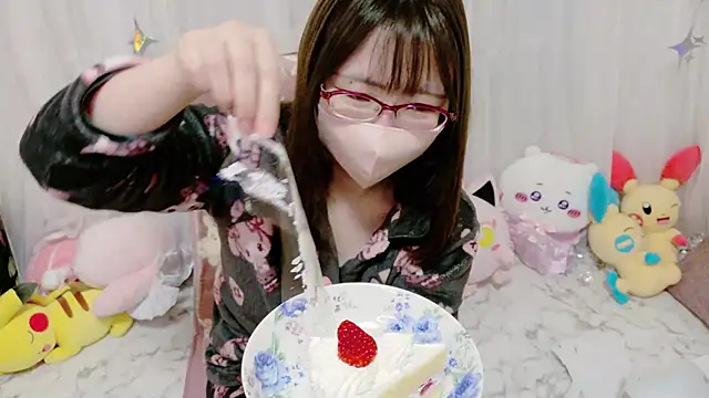 RUNA-chan online show from March 18, 2025, 1:55 pm