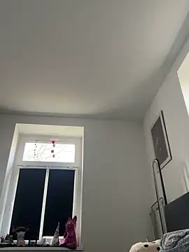 Ciara2004 online show from December 19, 2025, 10:28 am