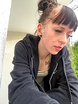 Snapshot of Ciara2004 chatting on November 30, 2025, 12:17 pm Ciara2004 online show from November 30, 2025, 12:17 pm