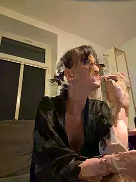 Snapshot of Ciara2004 chatting on November 21, 2025, 4:39 pm Ciara2004 online show from November 21, 2025, 4:39 pm