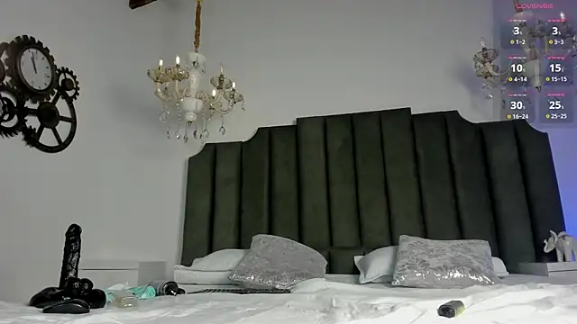 AnthonelaRusso  online show from May 27, 2026, 3:58 am