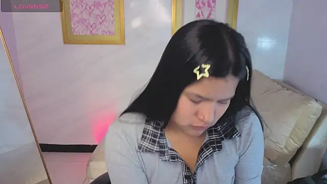 Paulette v online show from April 1, 2026, 1:12 pm