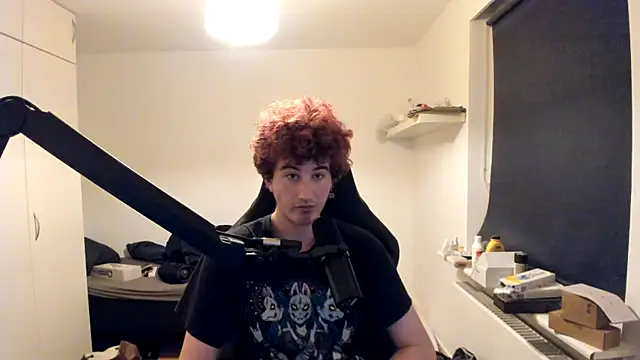 KawaiiMinaUwU online show from January 22, 2025, 8:59 pm