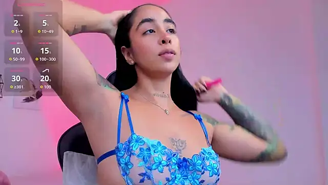 Snapshot of sophierooy22 chatting on February 9, 2026, 3:21 pm sophierooy22 online show from February 9, 2026, 3:21 pm