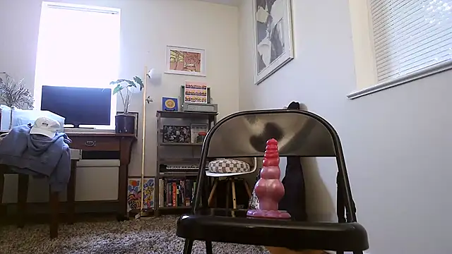 Prolapse Pig online show from June 22, 2026, 4:37 pm