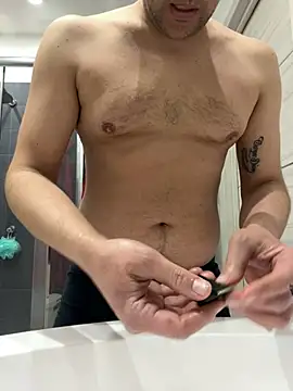 Greeneyes0820 online show from February 4, 2025, 1:48 pm