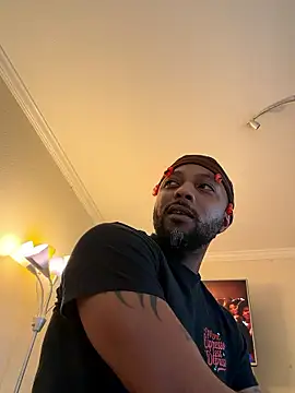 FreakyRu online show from May 21, 2026, 7:11 pm
