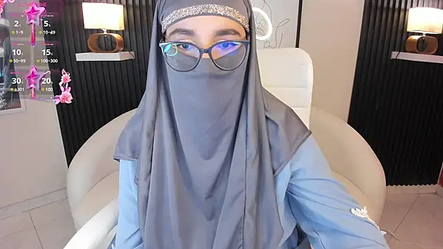 Ayha khalaf online show from March 18, 2025, 4:07 am