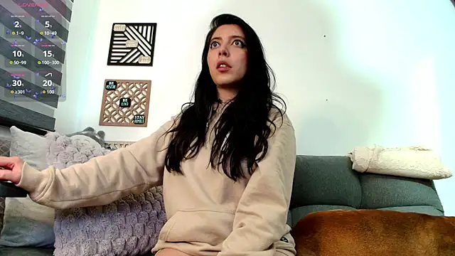 love sharol  online show from October 11, 2025, 12:22 am