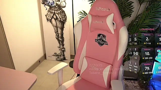 tatiana  cortes18 online show from October 27, 2025, 11:16 pm