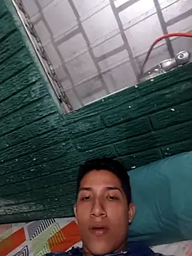 Dannytwin503 online show from March 19, 2025, 3:30 am