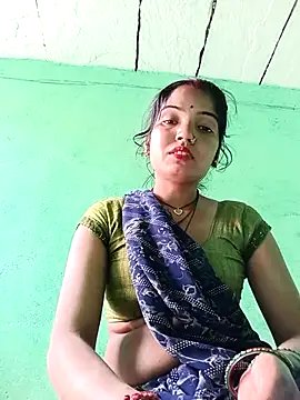 Bhuvi Bedi online show from March 2, 2025, 2:04 pm