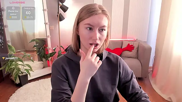 Snapshot of Rachel_Rut chatting on February 23, 2025, 8:49 am Rachel Rut online show from February 23, 2025, 8:49 am