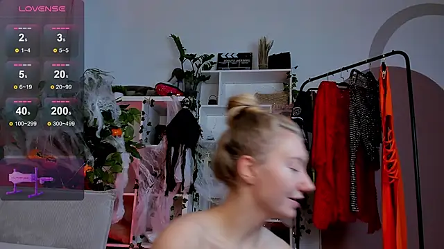 Snapshot of Rachel_Rut chatting on October 26, 2025, 4:13 am Rachel Rut online show from October 26, 2025, 4:13 am