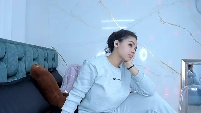 fierygroup online show from September 17, 2025, 11:18 pm